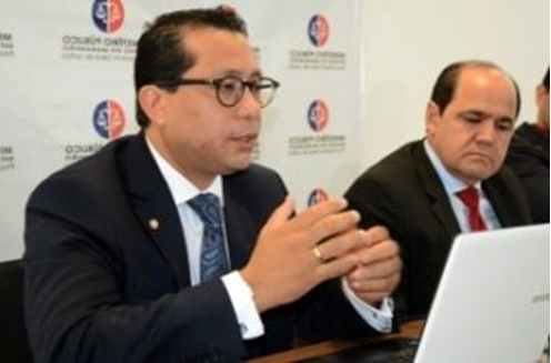 O promotor público Paulo Roberto Barbosa Ramos extrapolou em declarações públicas contundentes contra instituições, em que nem o Ministério Público escapou.